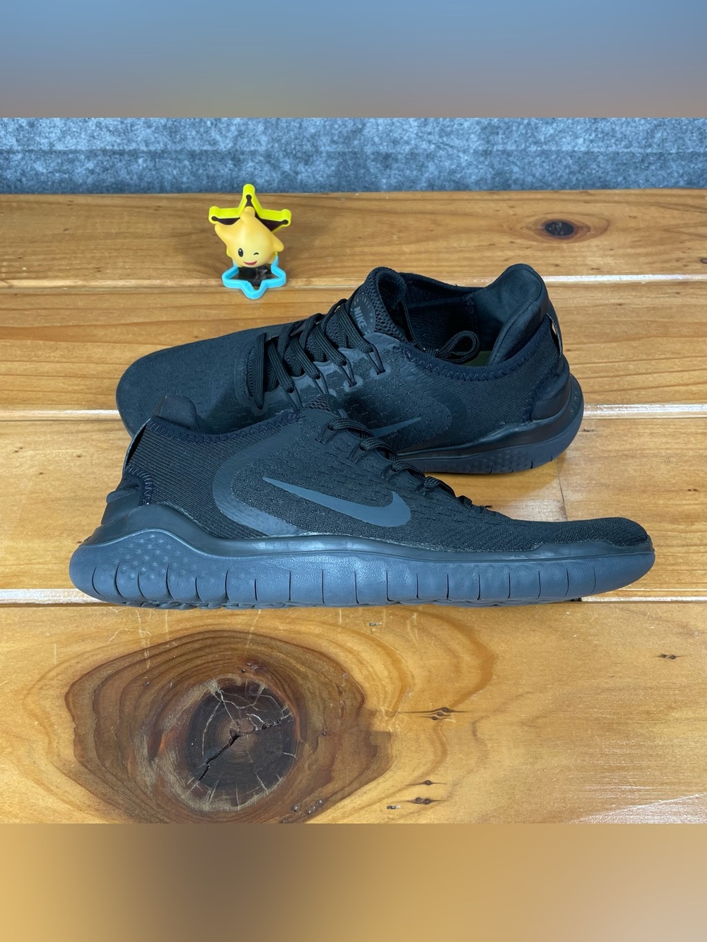Nike Free RN 2018 Men's Size 9 Triple Black Running Shoes Sneakers 942836-002 - Picture 7 of 16